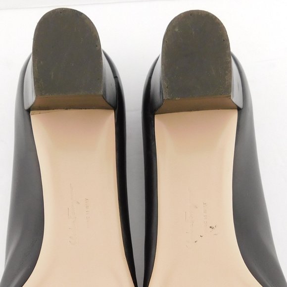 FERRAGAMO Signature Logo Horse Bit Buckle Dark Brown Leather Block Heel Pump 9.5 - Picture 8 of 9